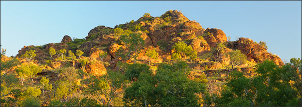 Felsformation des Hidden Valley NP (Kimberleys, Westaustralien)  im letzten Licht des Tages.<br />Nikon D200 mit AF-S DX NIKKOR 17-55 mm 1:2,8G