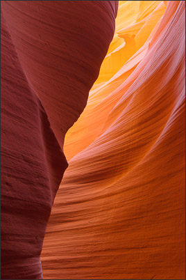 Fels�berlagerung im Lower Antelope Canyon, Arizona (USA)<br />Nikon D3x mit AF-S NIKKOR 24?70 mm 1:2,8G ED