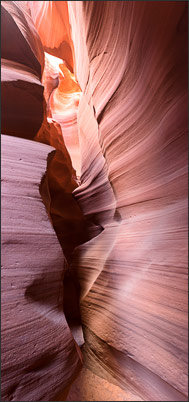 Verwundener Weg im Upper Antelope Canyon, Arizona (USA)<br />Nikon D3x mit AF-S NIKKOR 24-70 mm 1:2,8G